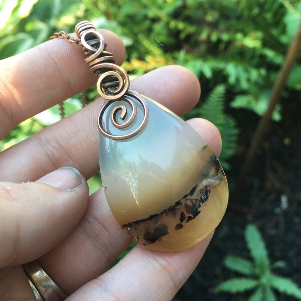 Copper Wire wrapped agate pendant necklace - Picture 2 of 7